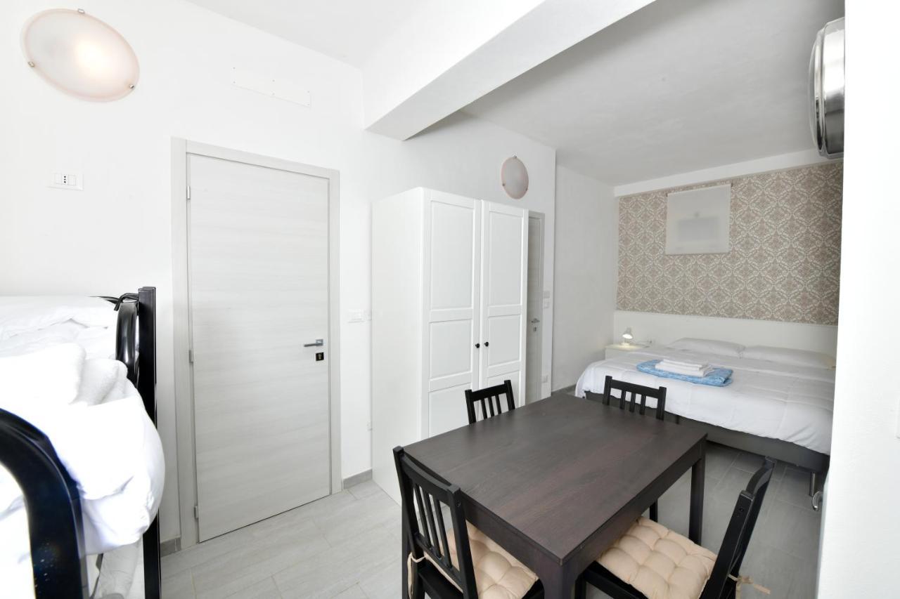 A San Lazzaro Rooms Сан Ладзаро ди Савена Екстериор снимка