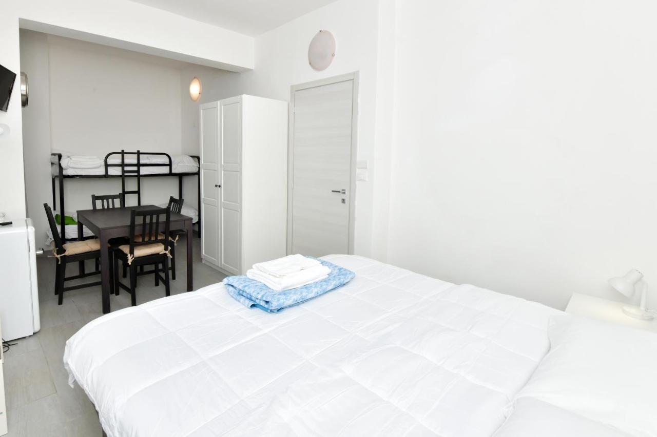 A San Lazzaro Rooms Сан Ладзаро ди Савена Екстериор снимка