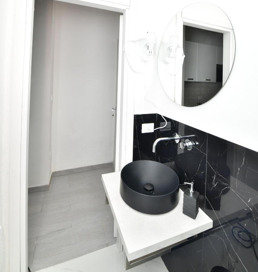 A San Lazzaro Rooms Сан Ладзаро ди Савена Екстериор снимка