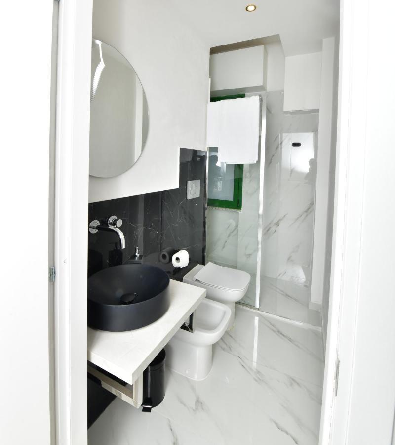 A San Lazzaro Rooms Сан Ладзаро ди Савена Екстериор снимка